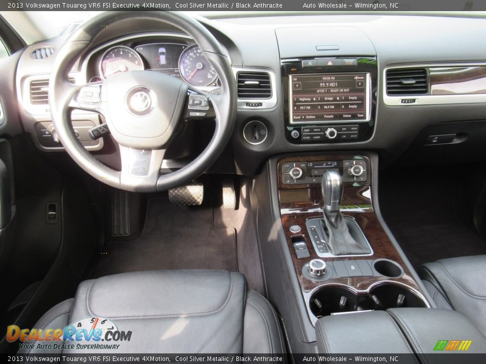 2013 Volkswagen Touareg VR6 FSI Executive 4XMotion Cool Silver Metallic / Black Anthracite Photo #14