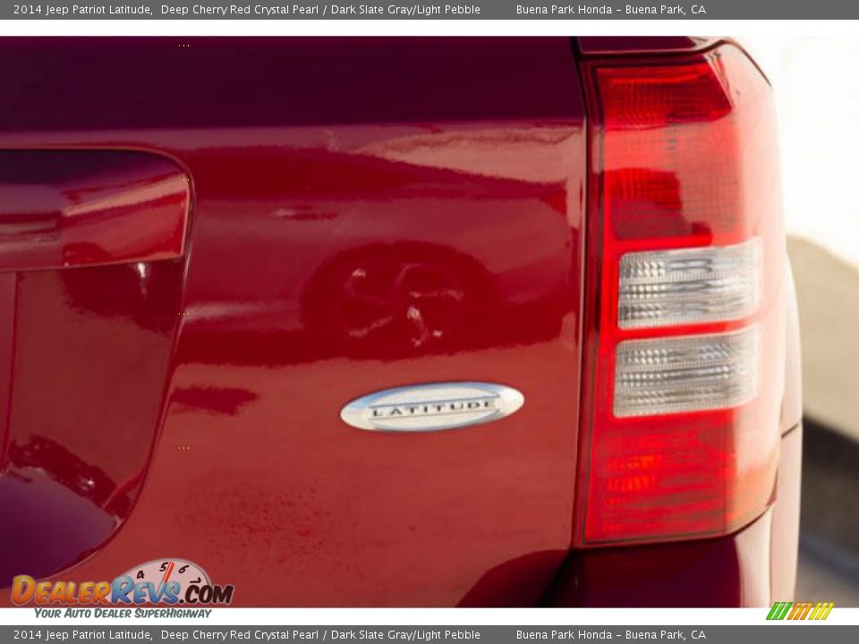 2014 Jeep Patriot Latitude Deep Cherry Red Crystal Pearl / Dark Slate Gray/Light Pebble Photo #11