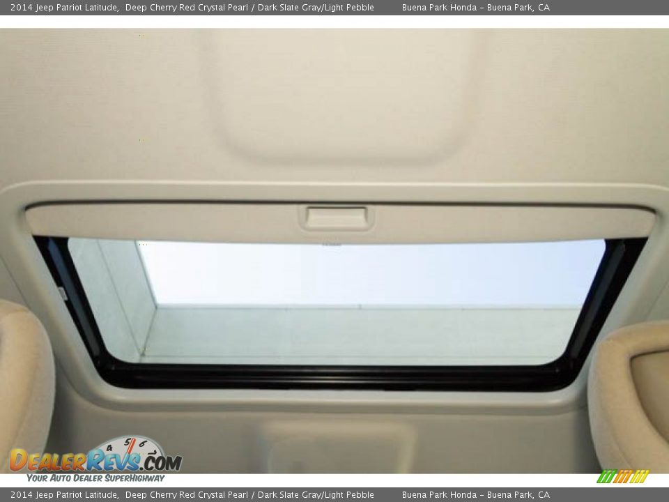 2014 Jeep Patriot Latitude Deep Cherry Red Crystal Pearl / Dark Slate Gray/Light Pebble Photo #17