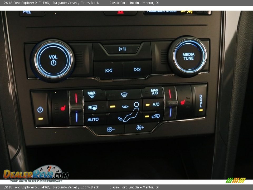 2018 Ford Explorer XLT 4WD Burgundy Velvet / Ebony Black Photo #15