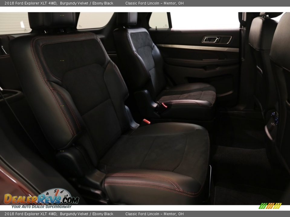 2018 Ford Explorer XLT 4WD Burgundy Velvet / Ebony Black Photo #19