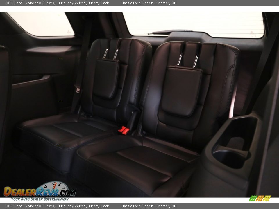 2018 Ford Explorer XLT 4WD Burgundy Velvet / Ebony Black Photo #21