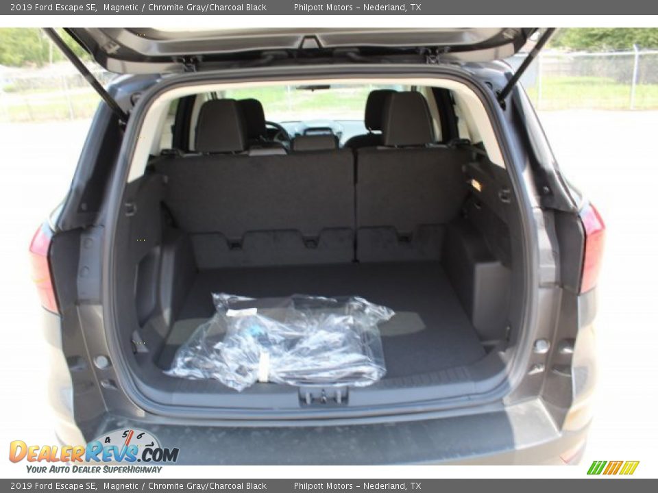 2019 Ford Escape SE Magnetic / Chromite Gray/Charcoal Black Photo #24