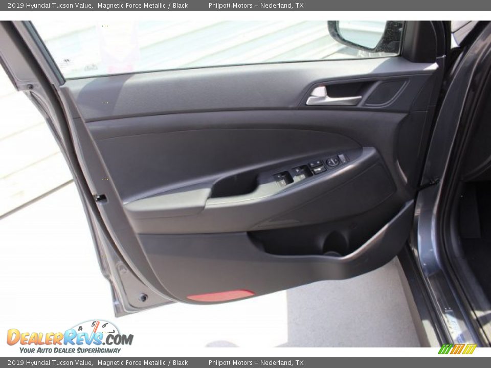 2019 Hyundai Tucson Value Magnetic Force Metallic / Black Photo #10