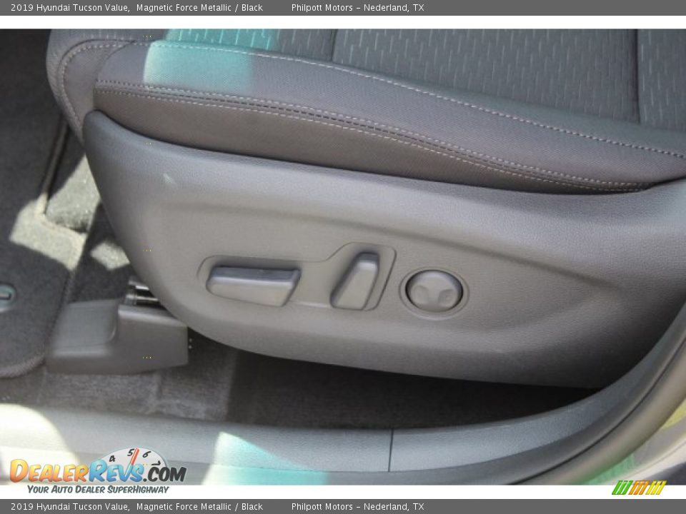 2019 Hyundai Tucson Value Magnetic Force Metallic / Black Photo #12