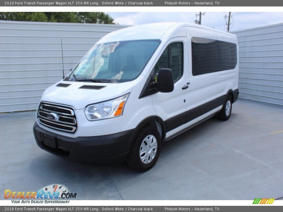 2019 Ford Transit Passenger Wagon XLT 350 MR Long Oxford White / Charcoal black Photo #4