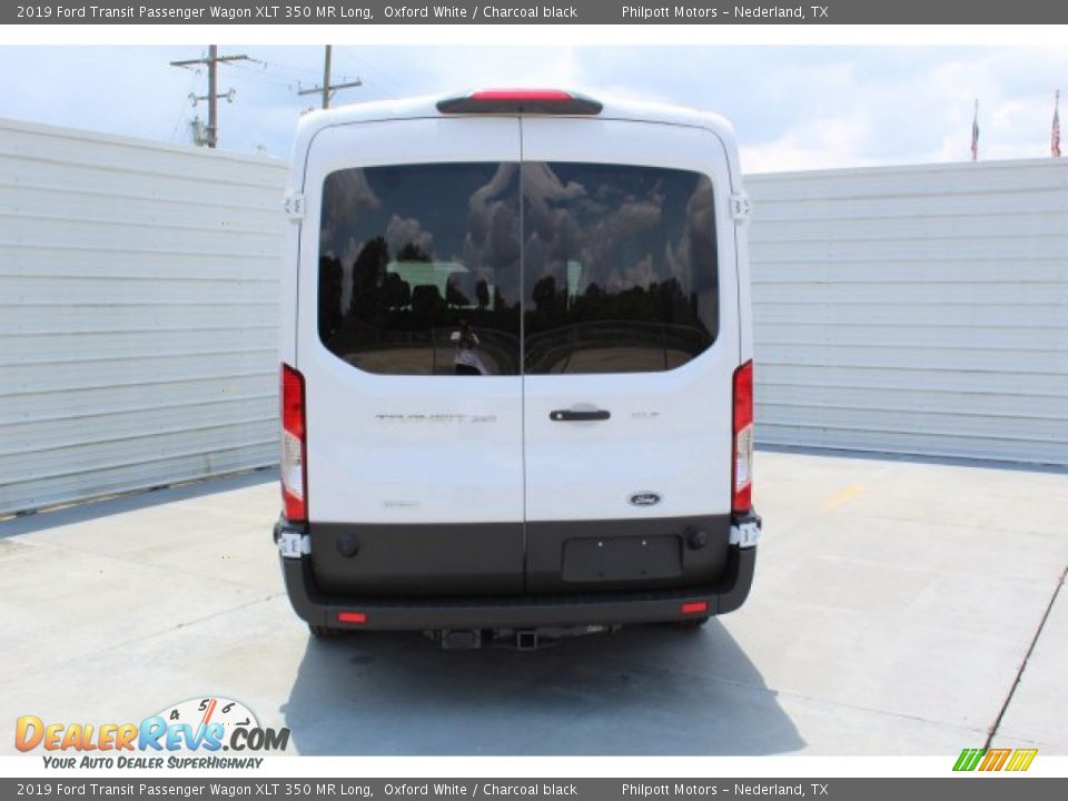 2019 Ford Transit Passenger Wagon XLT 350 MR Long Oxford White / Charcoal black Photo #7