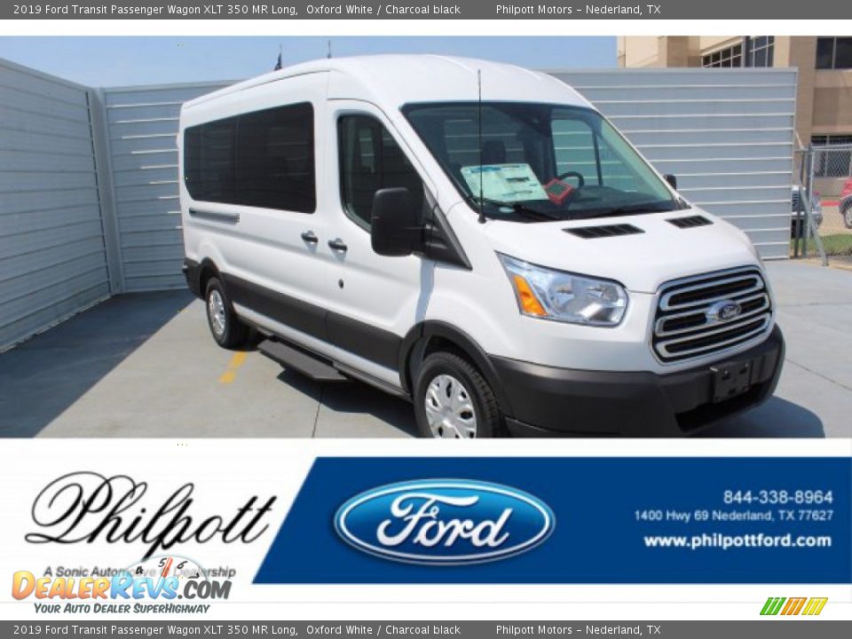 2019 Ford Transit Passenger Wagon XLT 350 MR Long Oxford White / Charcoal black Photo #1