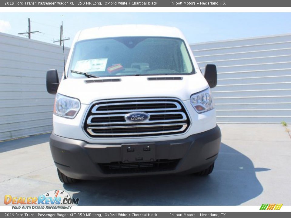 2019 Ford Transit Passenger Wagon XLT 350 MR Long Oxford White / Charcoal black Photo #3
