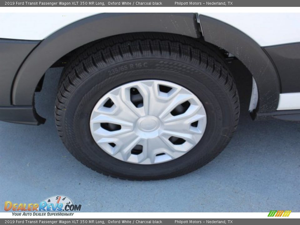 2019 Ford Transit Passenger Wagon XLT 350 MR Long Oxford White / Charcoal black Photo #5