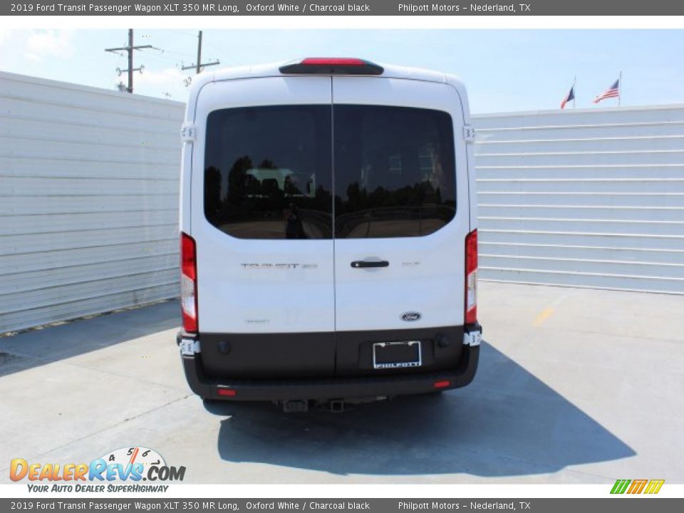 2019 Ford Transit Passenger Wagon XLT 350 MR Long Oxford White / Charcoal black Photo #7
