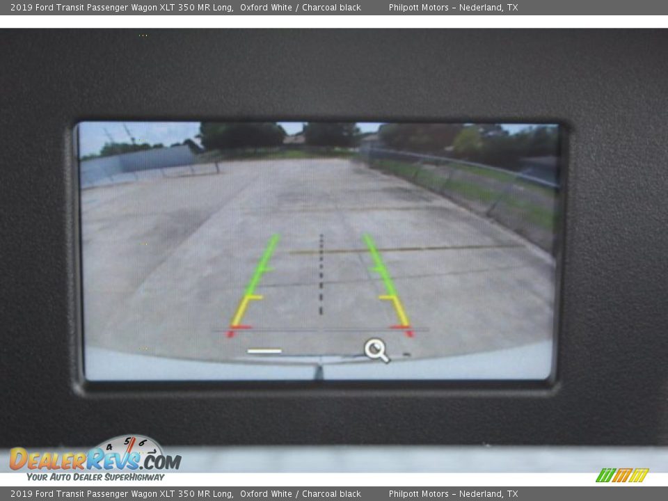 2019 Ford Transit Passenger Wagon XLT 350 MR Long Oxford White / Charcoal black Photo #18