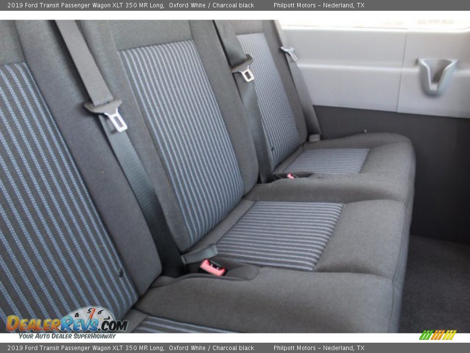 2019 Ford Transit Passenger Wagon XLT 350 MR Long Oxford White / Charcoal black Photo #20