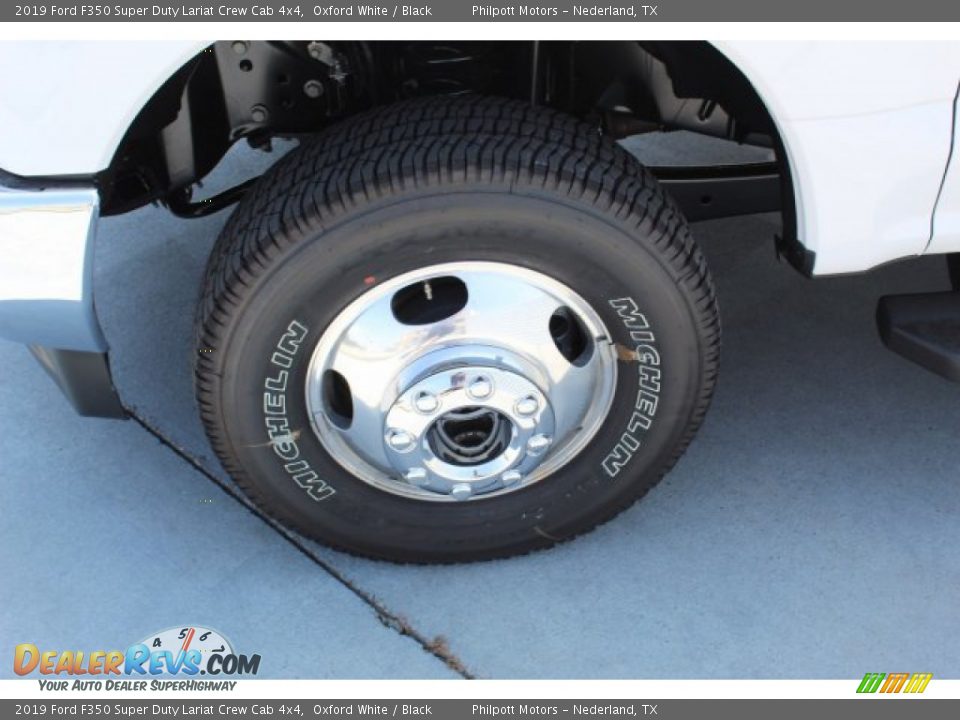 2019 Ford F350 Super Duty Lariat Crew Cab 4x4 Oxford White / Black Photo #5