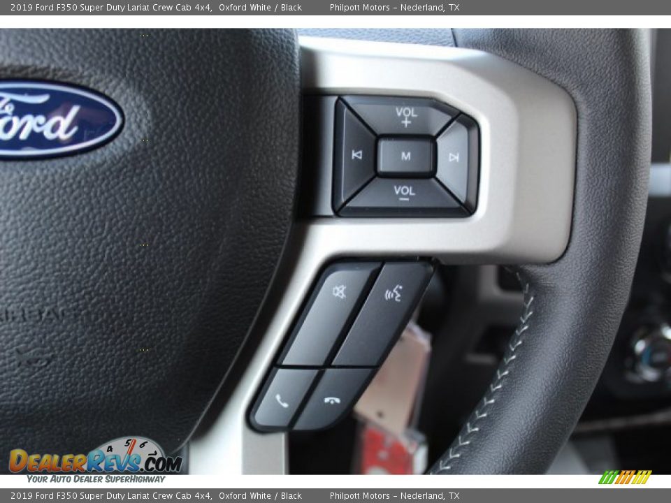 2019 Ford F350 Super Duty Lariat Crew Cab 4x4 Oxford White / Black Photo #13