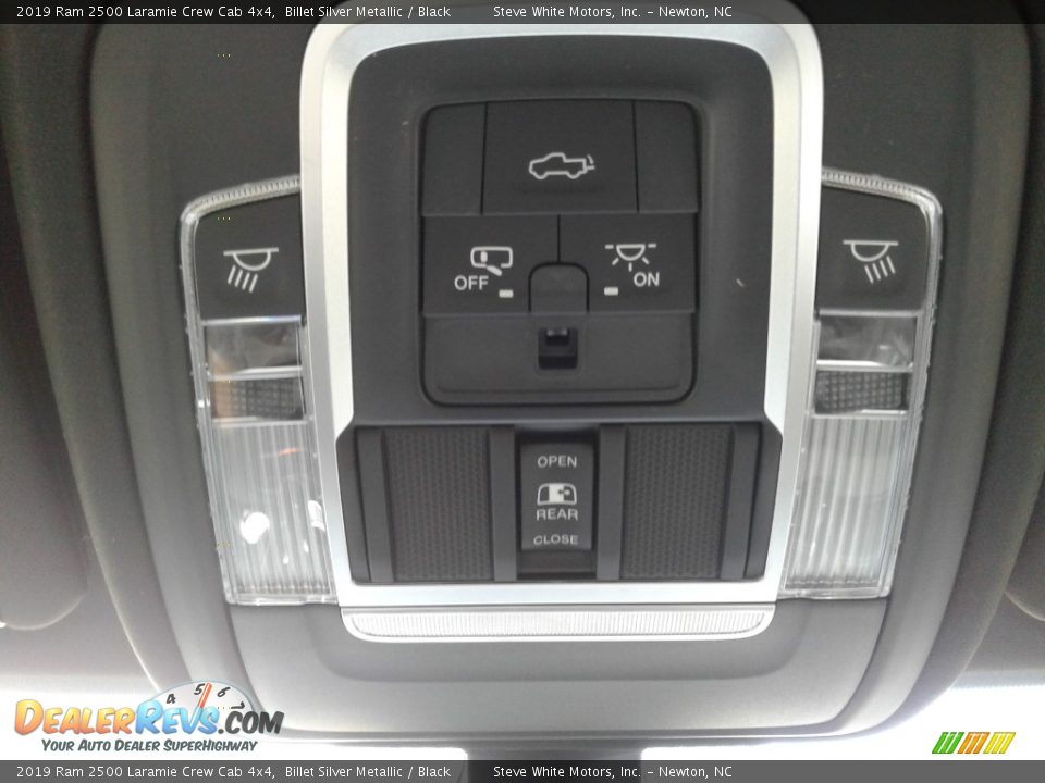 Controls of 2019 Ram 2500 Laramie Crew Cab 4x4 Photo #31