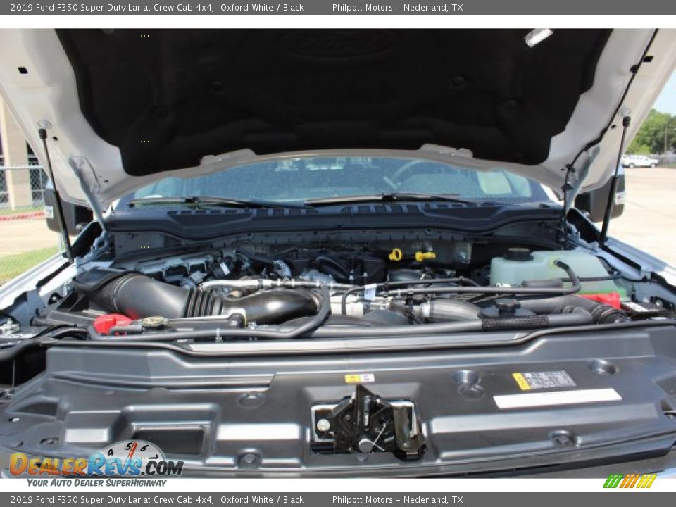 2019 Ford F350 Super Duty Lariat Crew Cab 4x4 Oxford White / Black Photo #24