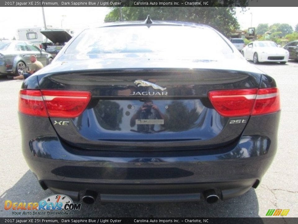 2017 Jaguar XE 25t Premium Dark Sapphire Blue / Light Oyster Photo #9