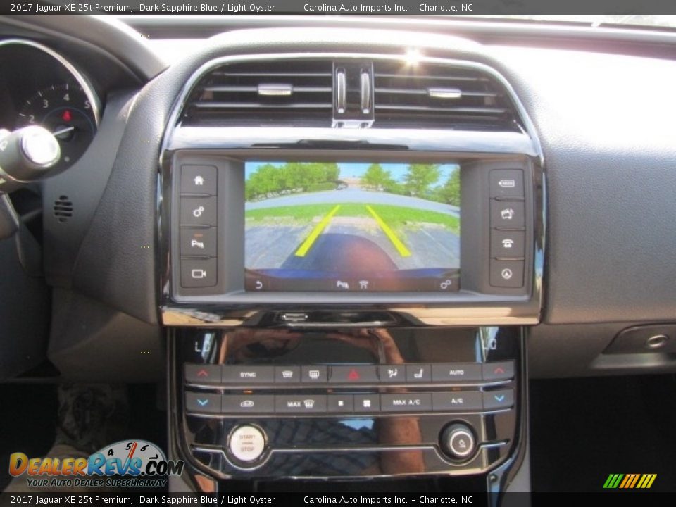 2017 Jaguar XE 25t Premium Dark Sapphire Blue / Light Oyster Photo #16