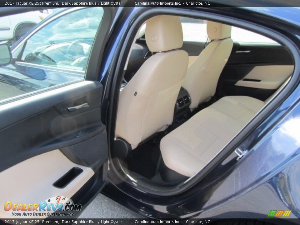 2017 Jaguar XE 25t Premium Dark Sapphire Blue / Light Oyster Photo #19