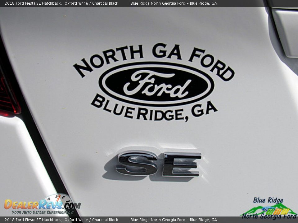 2018 Ford Fiesta SE Hatchback Oxford White / Charcoal Black Photo #34