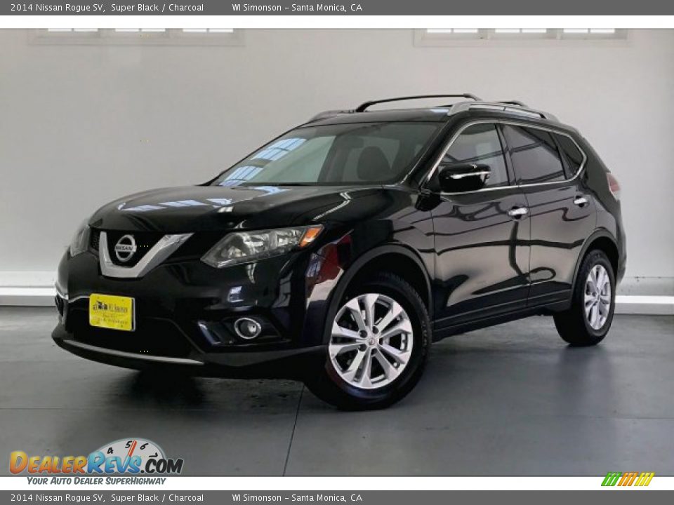 2014 Nissan Rogue SV Super Black / Charcoal Photo #12