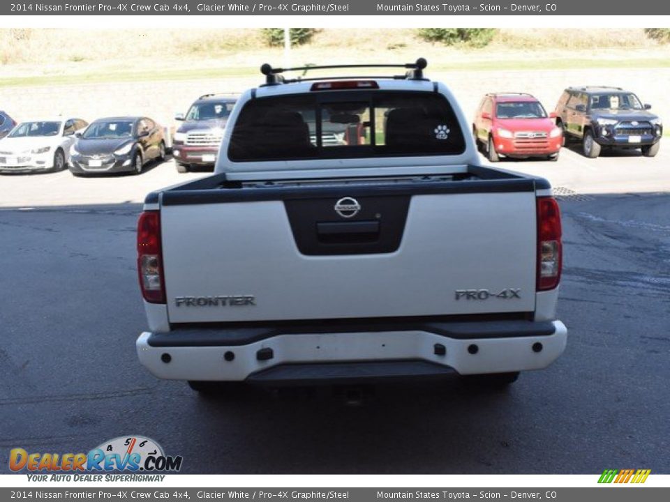 2014 Nissan Frontier Pro-4X Crew Cab 4x4 Glacier White / Pro-4X Graphite/Steel Photo #5