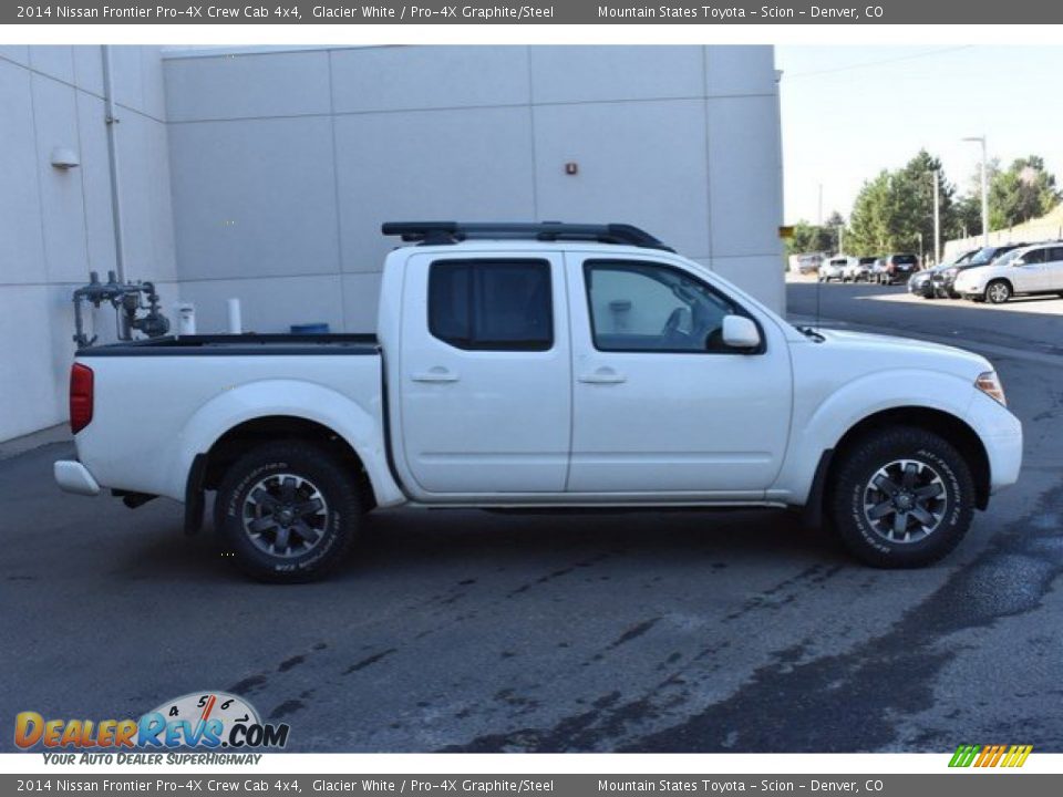 2014 Nissan Frontier Pro-4X Crew Cab 4x4 Glacier White / Pro-4X Graphite/Steel Photo #7