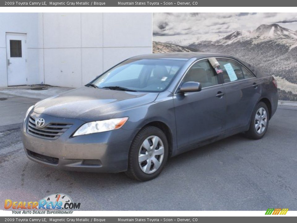 2009 Toyota Camry LE Magnetic Gray Metallic / Bisque Photo #2