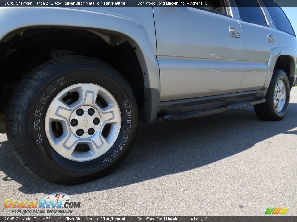 2005 Chevrolet Tahoe Z71 4x4 Silver Birch Metallic / Tan/Neutral Photo #9