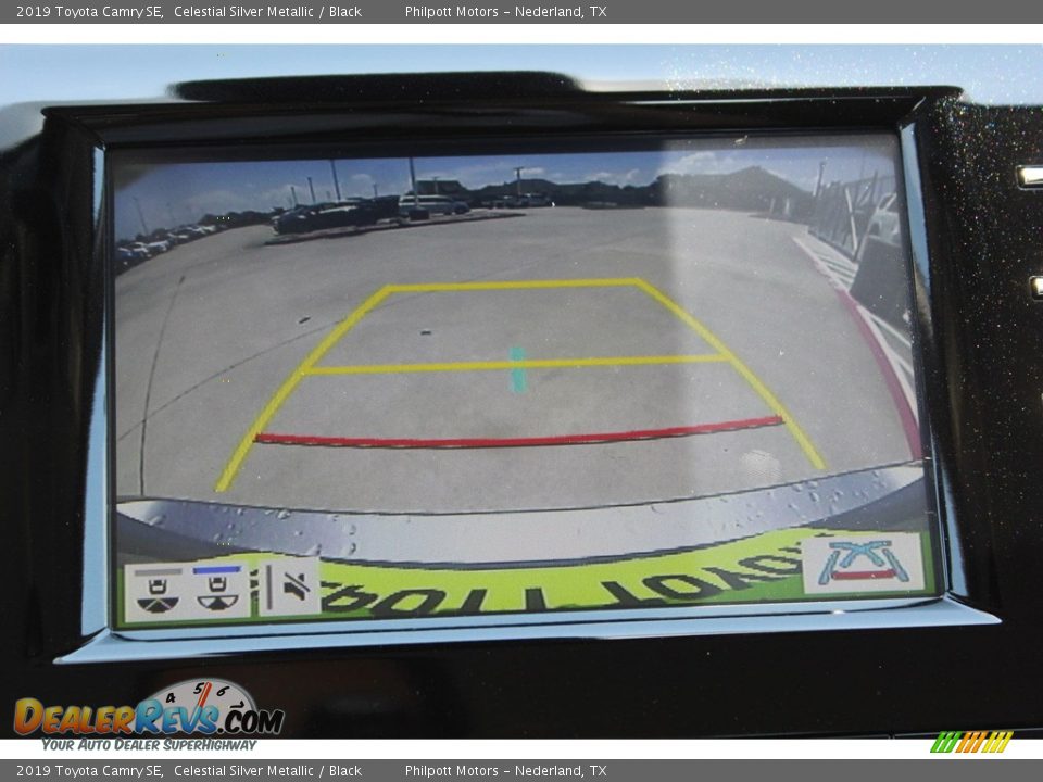 2019 Toyota Camry SE Celestial Silver Metallic / Black Photo #19