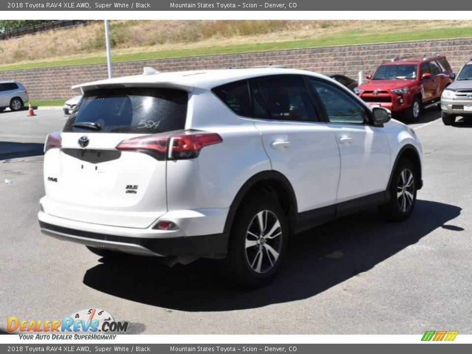 2018 Toyota RAV4 XLE AWD Super White / Black Photo #6