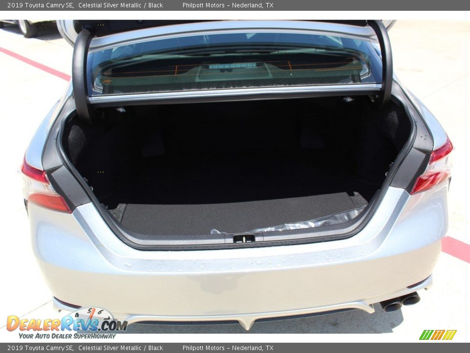 2019 Toyota Camry SE Celestial Silver Metallic / Black Photo #24