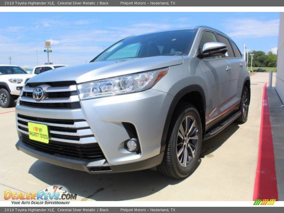 2019 Toyota Highlander XLE Celestial Silver Metallic / Black Photo #4