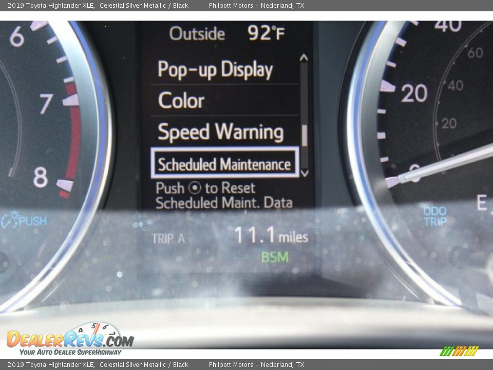 2019 Toyota Highlander XLE Celestial Silver Metallic / Black Photo #15