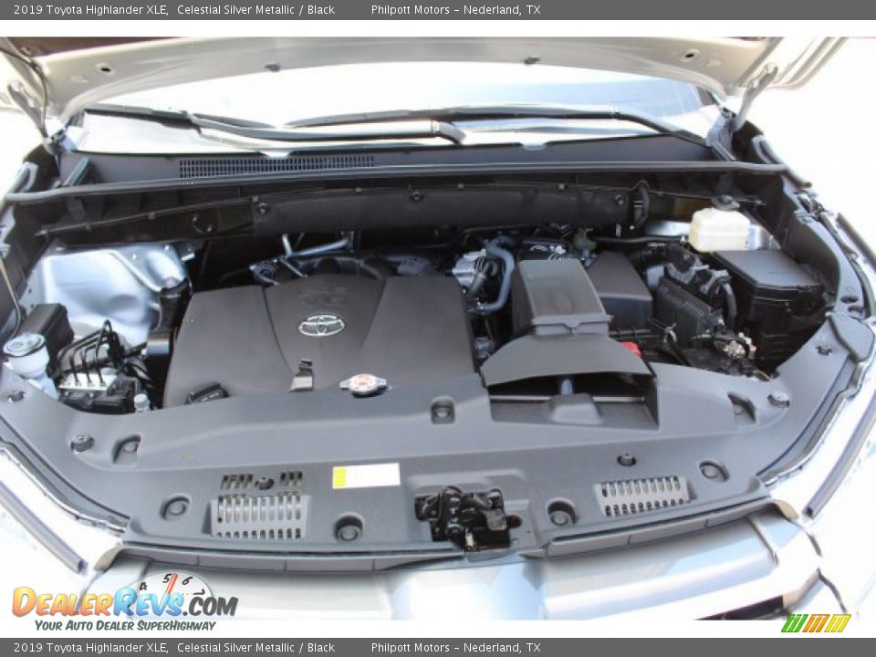 2019 Toyota Highlander XLE Celestial Silver Metallic / Black Photo #26