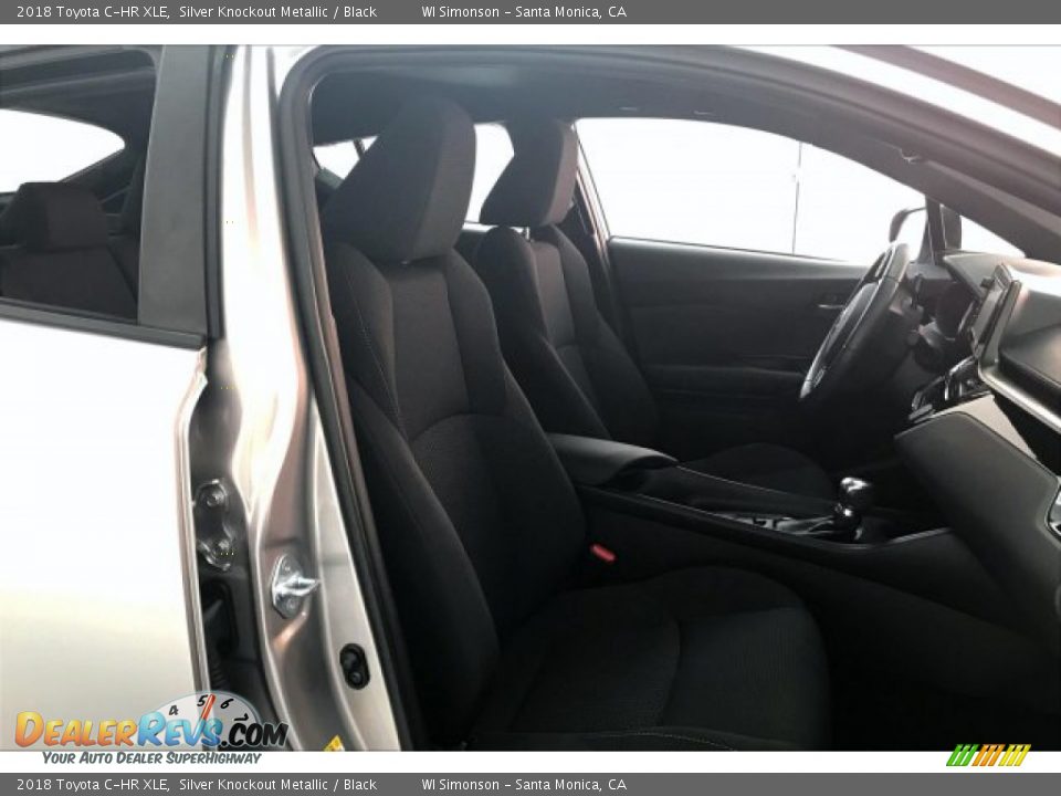 2018 Toyota C-HR XLE Silver Knockout Metallic / Black Photo #6