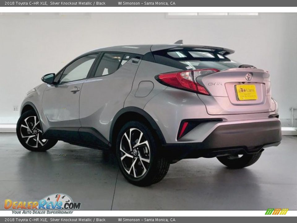 2018 Toyota C-HR XLE Silver Knockout Metallic / Black Photo #10
