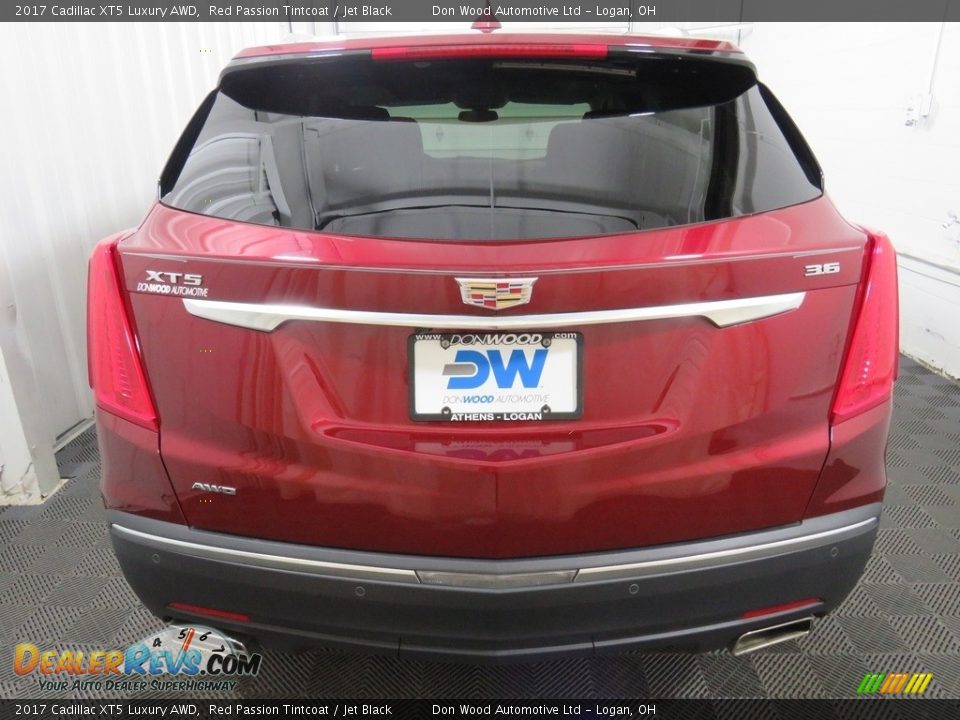 2017 Cadillac XT5 Luxury AWD Red Passion Tintcoat / Jet Black Photo #14