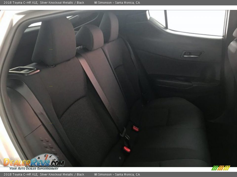 2018 Toyota C-HR XLE Silver Knockout Metallic / Black Photo #13