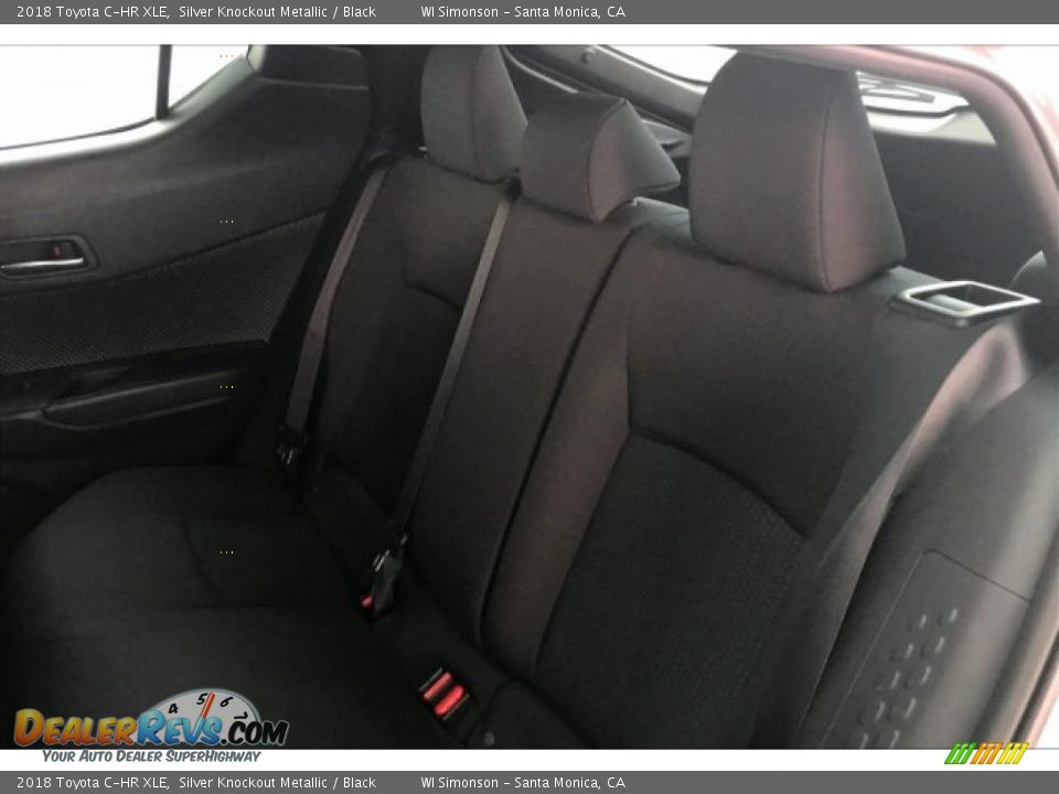 2018 Toyota C-HR XLE Silver Knockout Metallic / Black Photo #15