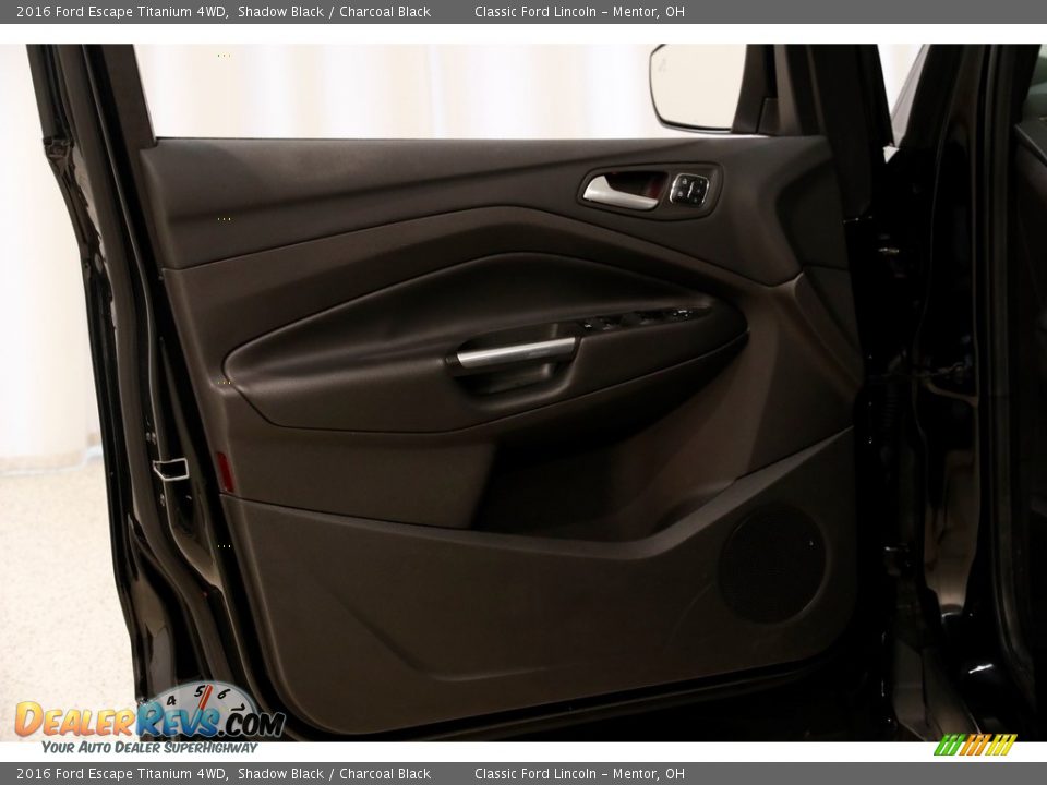 2016 Ford Escape Titanium 4WD Shadow Black / Charcoal Black Photo #4