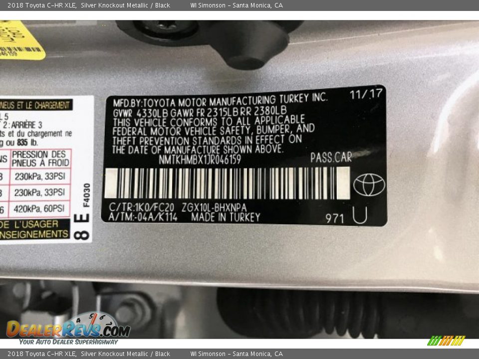 2018 Toyota C-HR XLE Silver Knockout Metallic / Black Photo #24