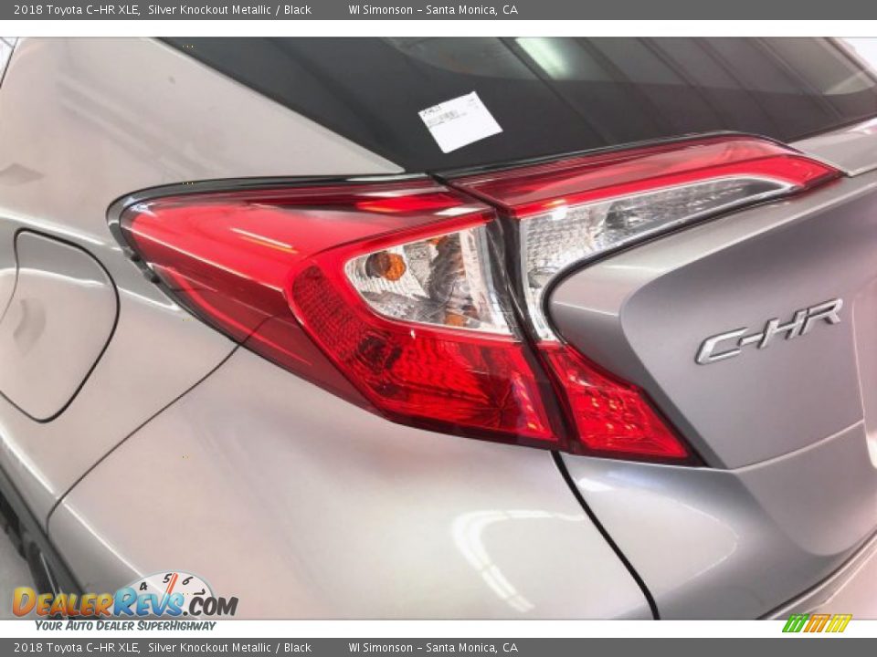 2018 Toyota C-HR XLE Silver Knockout Metallic / Black Photo #26