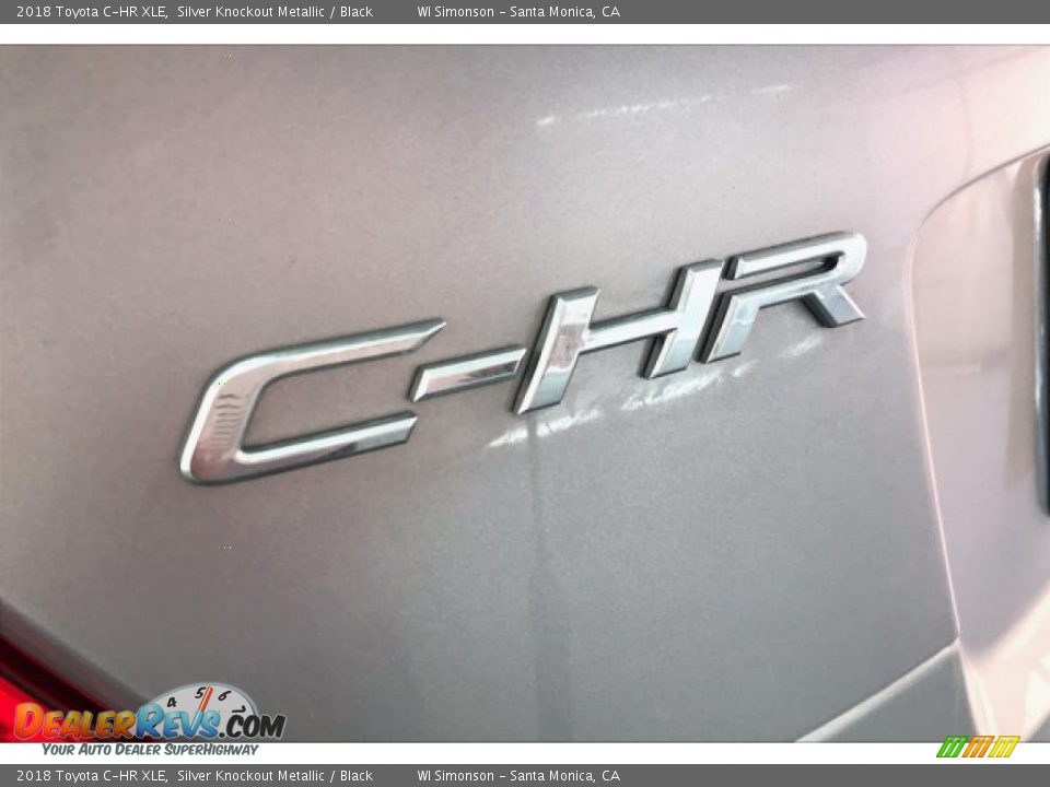 2018 Toyota C-HR XLE Silver Knockout Metallic / Black Photo #27