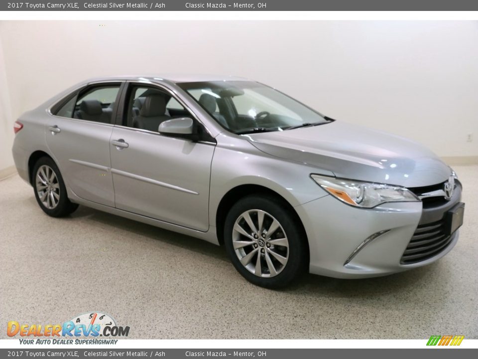 2017 Toyota Camry XLE Celestial Silver Metallic / Ash Photo #1