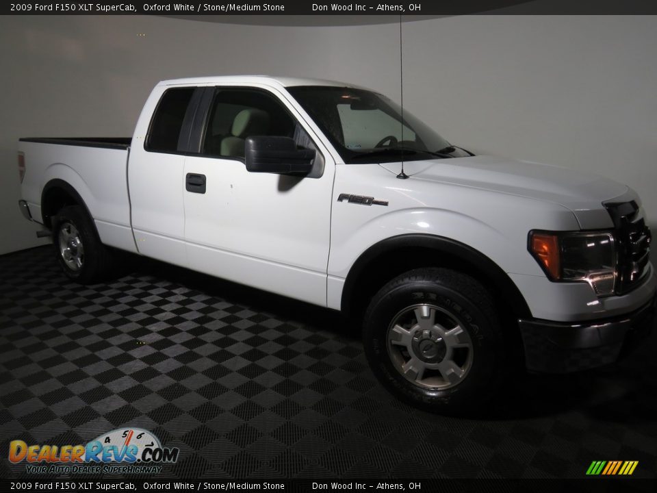 2009 Ford F150 XLT SuperCab Oxford White / Stone/Medium Stone Photo #2