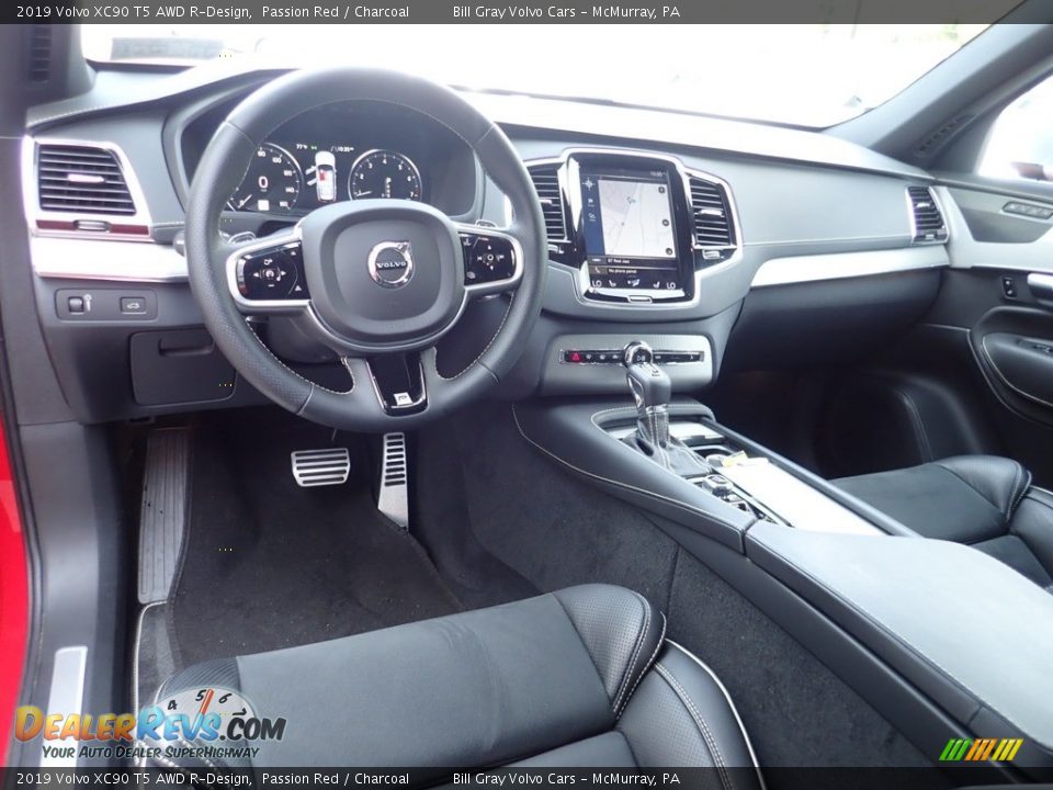 Dashboard of 2019 Volvo XC90 T5 AWD R-Design Photo #17