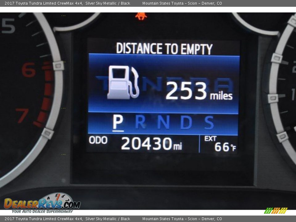 2017 Toyota Tundra Limited CrewMax 4x4 Silver Sky Metallic / Black Photo #12