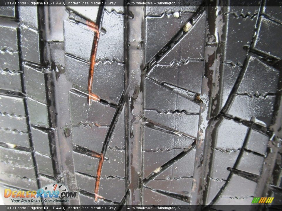 2019 Honda Ridgeline RTL-T AWD Modern Steel Metallic / Gray Photo #8